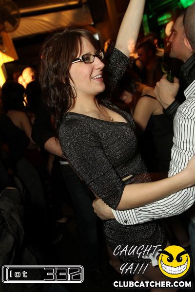 Lot332 nightclub photo 50 - January 14th, 2011