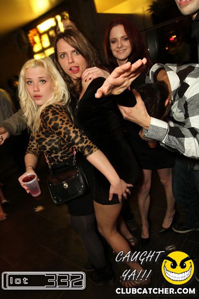 Lot332 nightclub photo 57 - January 14th, 2011