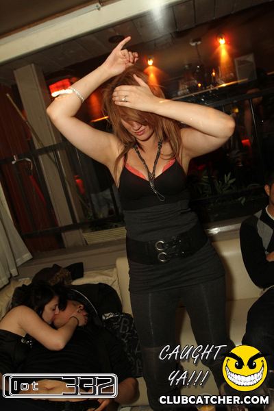 Lot332 nightclub photo 69 - January 14th, 2011