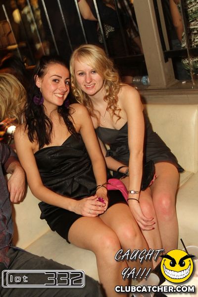 Lot332 nightclub photo 8 - January 14th, 2011