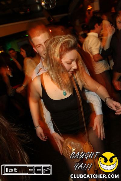 Lot332 nightclub photo 74 - January 14th, 2011