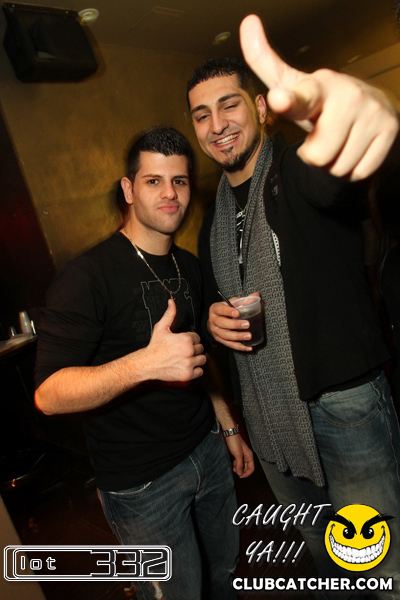 Lot332 nightclub photo 76 - January 14th, 2011