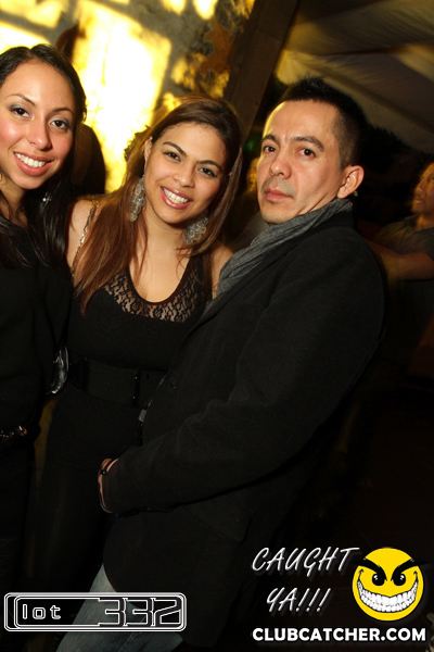 Lot332 nightclub photo 92 - January 14th, 2011
