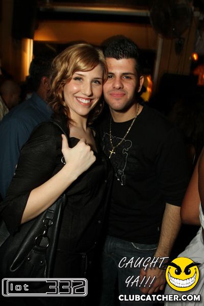 Lot332 nightclub photo 93 - January 14th, 2011