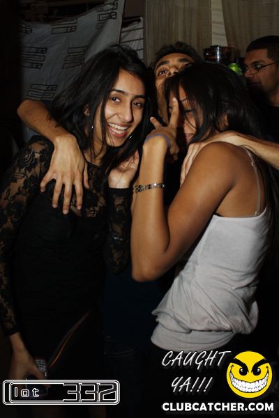 Lot332 nightclub photo 158 - January 22nd, 2011