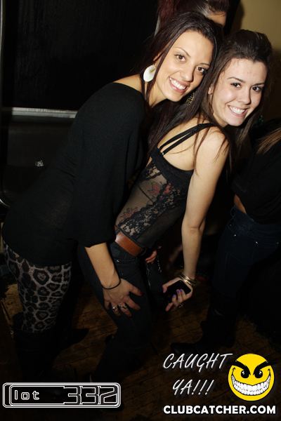 Lot332 nightclub photo 175 - January 22nd, 2011