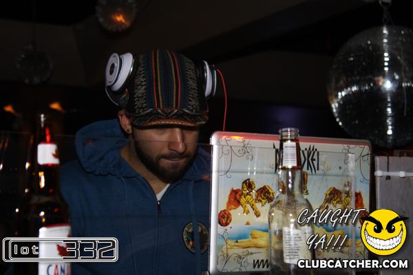 Lot332 nightclub photo 19 - January 22nd, 2011