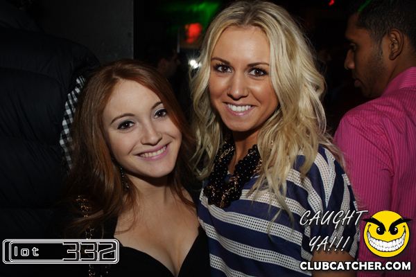 Lot332 nightclub photo 31 - January 22nd, 2011