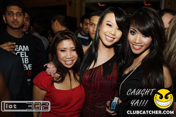 Lot332 nightclub photo 36 - January 22nd, 2011