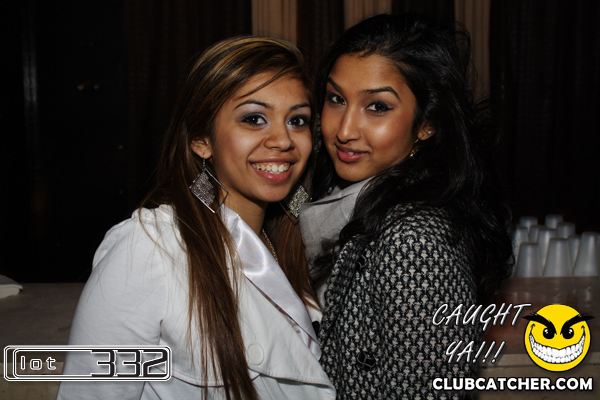 Lot332 nightclub photo 37 - January 22nd, 2011