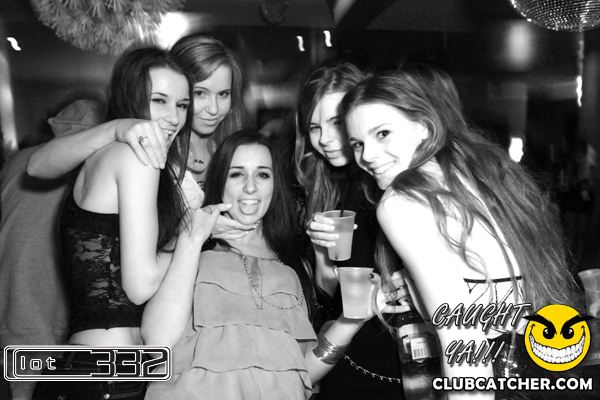 Lot332 nightclub photo 66 - January 28th, 2011