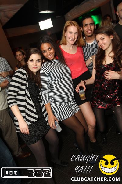 Lot332 nightclub photo 74 - January 28th, 2011