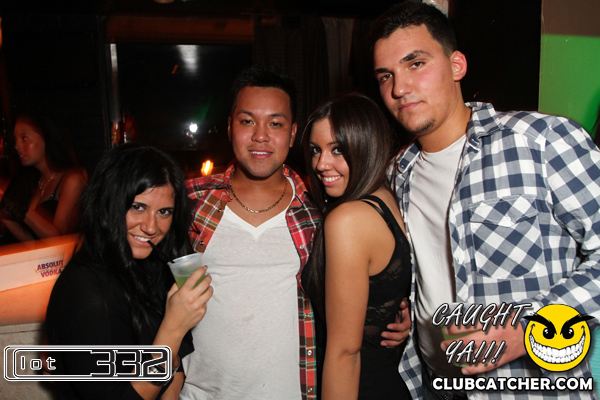 Lot332 nightclub photo 86 - January 28th, 2011