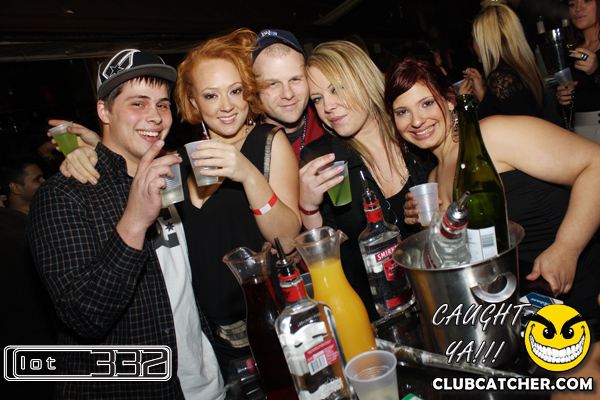 Lot332 nightclub photo 1 - January 29th, 2011