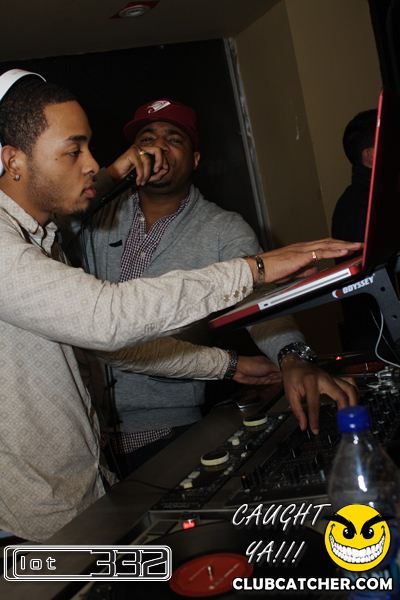 Lot332 nightclub photo 112 - January 29th, 2011