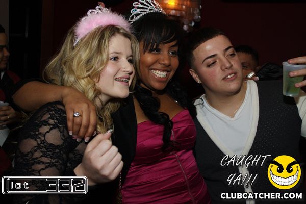 Lot332 nightclub photo 113 - January 29th, 2011