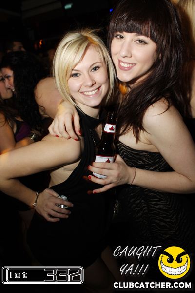 Lot332 nightclub photo 156 - January 29th, 2011