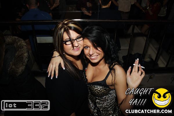 Lot332 nightclub photo 215 - January 29th, 2011