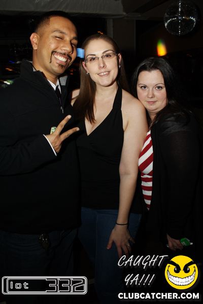 Lot332 nightclub photo 230 - January 29th, 2011