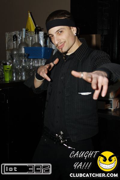 Lot332 nightclub photo 232 - January 29th, 2011