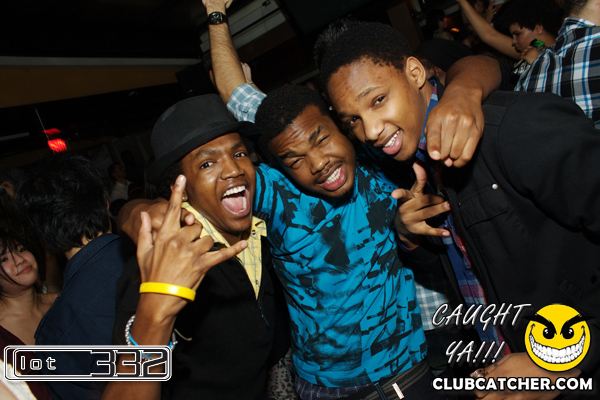 Lot332 nightclub photo 60 - January 29th, 2011