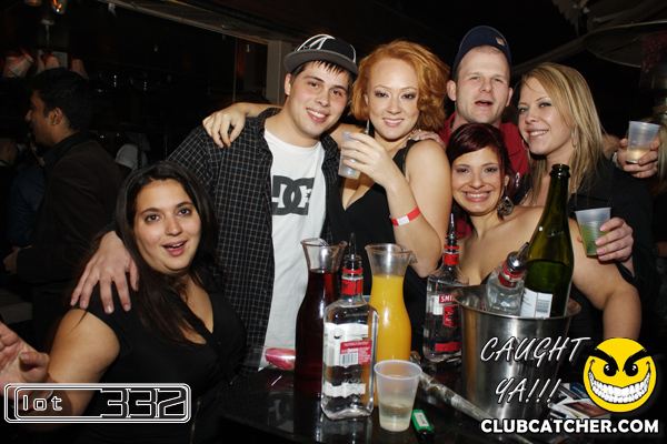 Lot332 nightclub photo 72 - January 29th, 2011