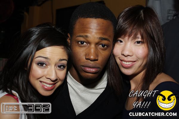 Lot332 nightclub photo 84 - January 29th, 2011