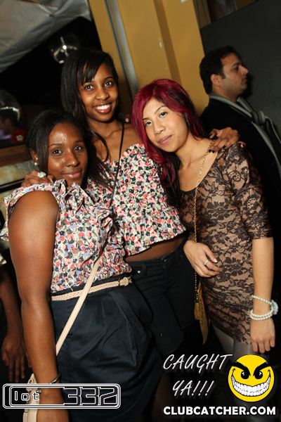 Lot332 nightclub photo 44 - February 4th, 2011