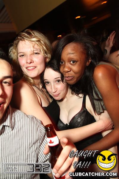 Lot332 nightclub photo 55 - February 4th, 2011