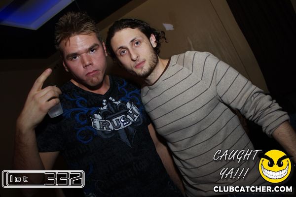 Lot332 nightclub photo 102 - February 5th, 2011