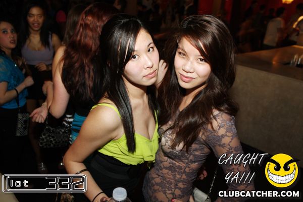 Lot332 nightclub photo 134 - February 5th, 2011