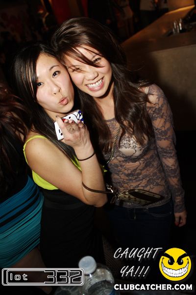 Lot332 nightclub photo 136 - February 5th, 2011