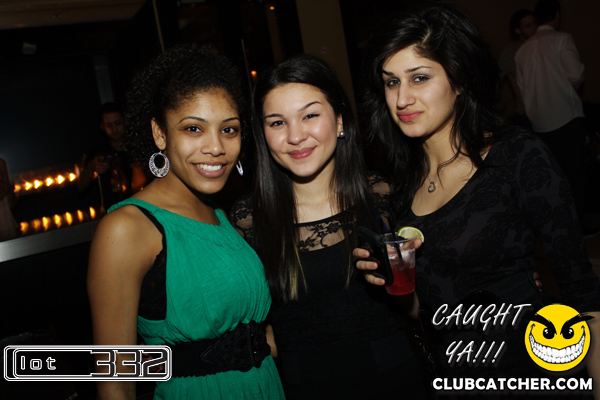 Lot332 nightclub photo 138 - February 5th, 2011