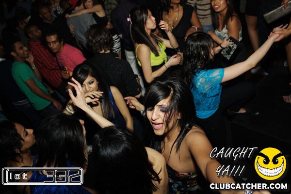 Lot332 nightclub photo 143 - February 5th, 2011