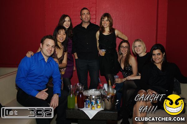 Lot332 nightclub photo 17 - February 5th, 2011