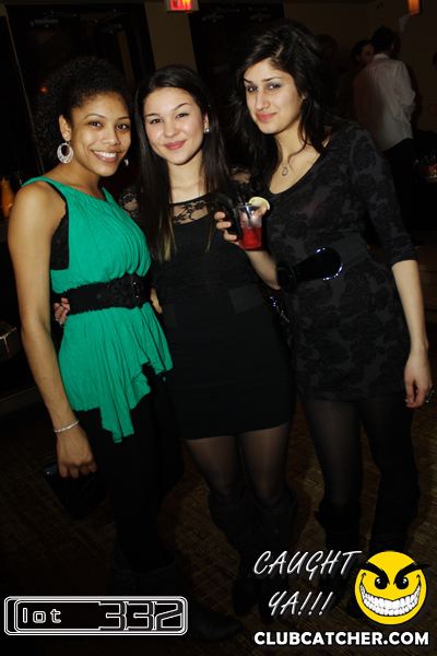 Lot332 nightclub photo 163 - February 5th, 2011