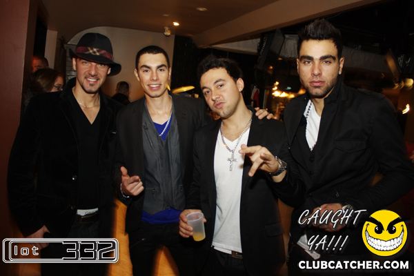 Lot332 nightclub photo 168 - February 5th, 2011