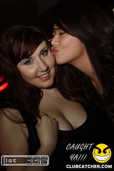Lot332 nightclub photo 180 - February 5th, 2011