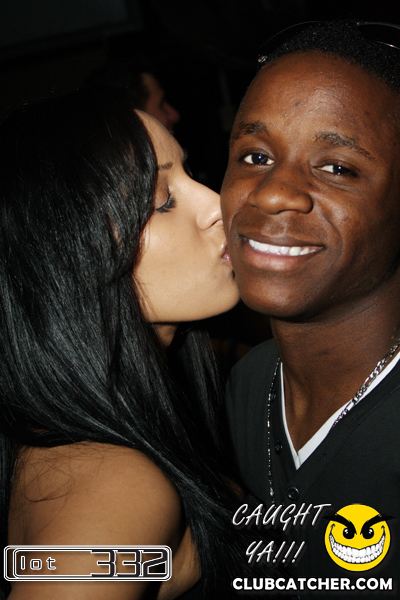 Lot332 nightclub photo 21 - February 5th, 2011