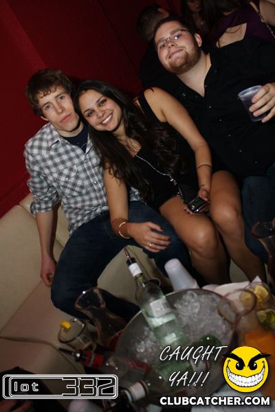 Lot332 nightclub photo 25 - February 5th, 2011