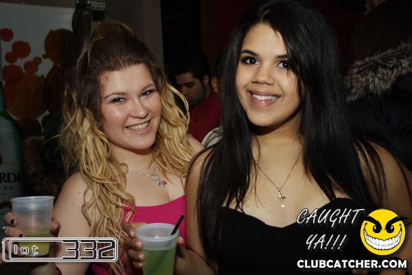 Lot332 nightclub photo 26 - February 5th, 2011