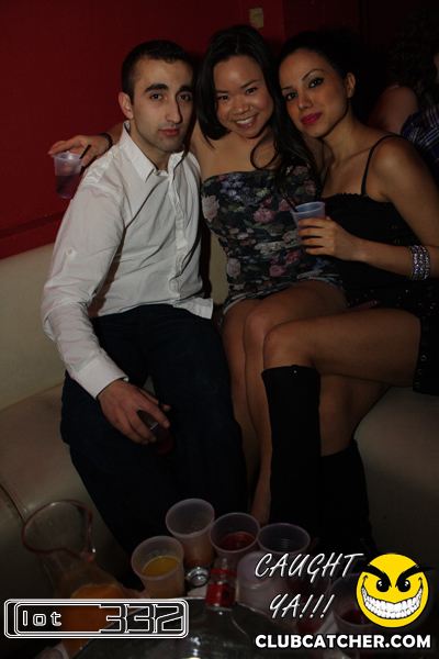 Lot332 nightclub photo 47 - February 5th, 2011