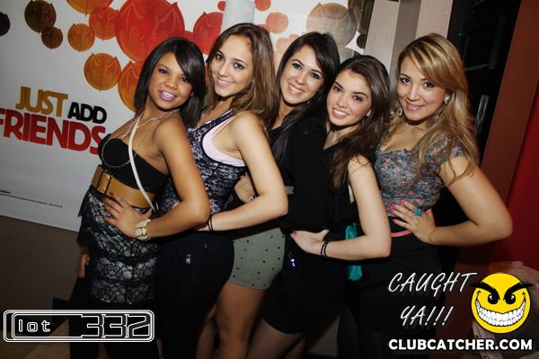 Lot332 nightclub photo 87 - February 5th, 2011