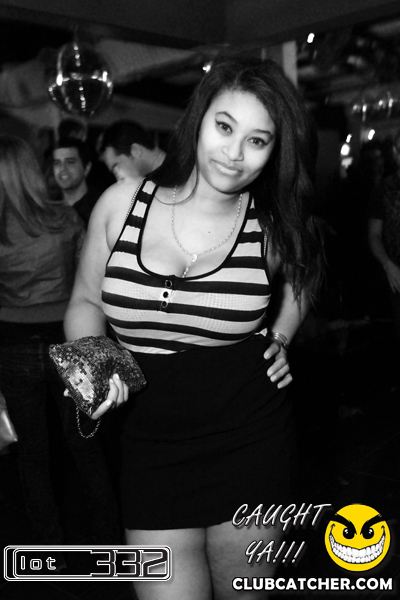 Lot332 nightclub photo 11 - February 11th, 2011