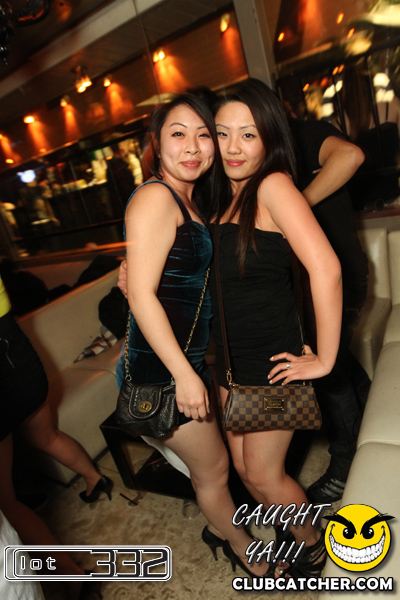 Lot332 nightclub photo 106 - February 11th, 2011