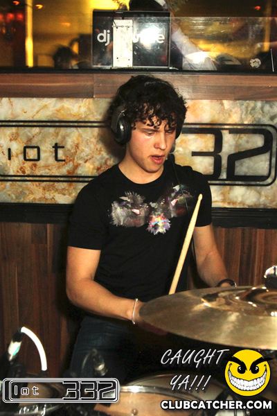 Lot332 nightclub photo 110 - February 11th, 2011