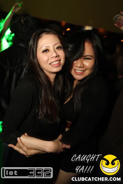 Lot332 nightclub photo 13 - February 11th, 2011
