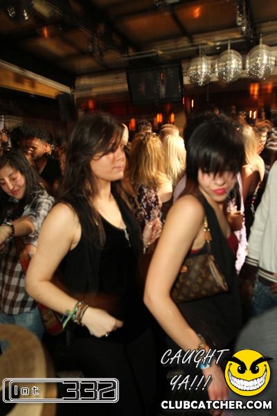 Lot332 nightclub photo 135 - February 11th, 2011