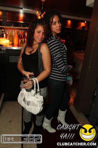 Lot332 nightclub photo 150 - February 11th, 2011