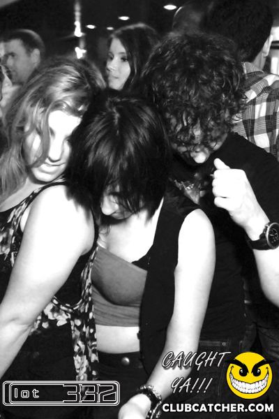 Lot332 nightclub photo 164 - February 11th, 2011